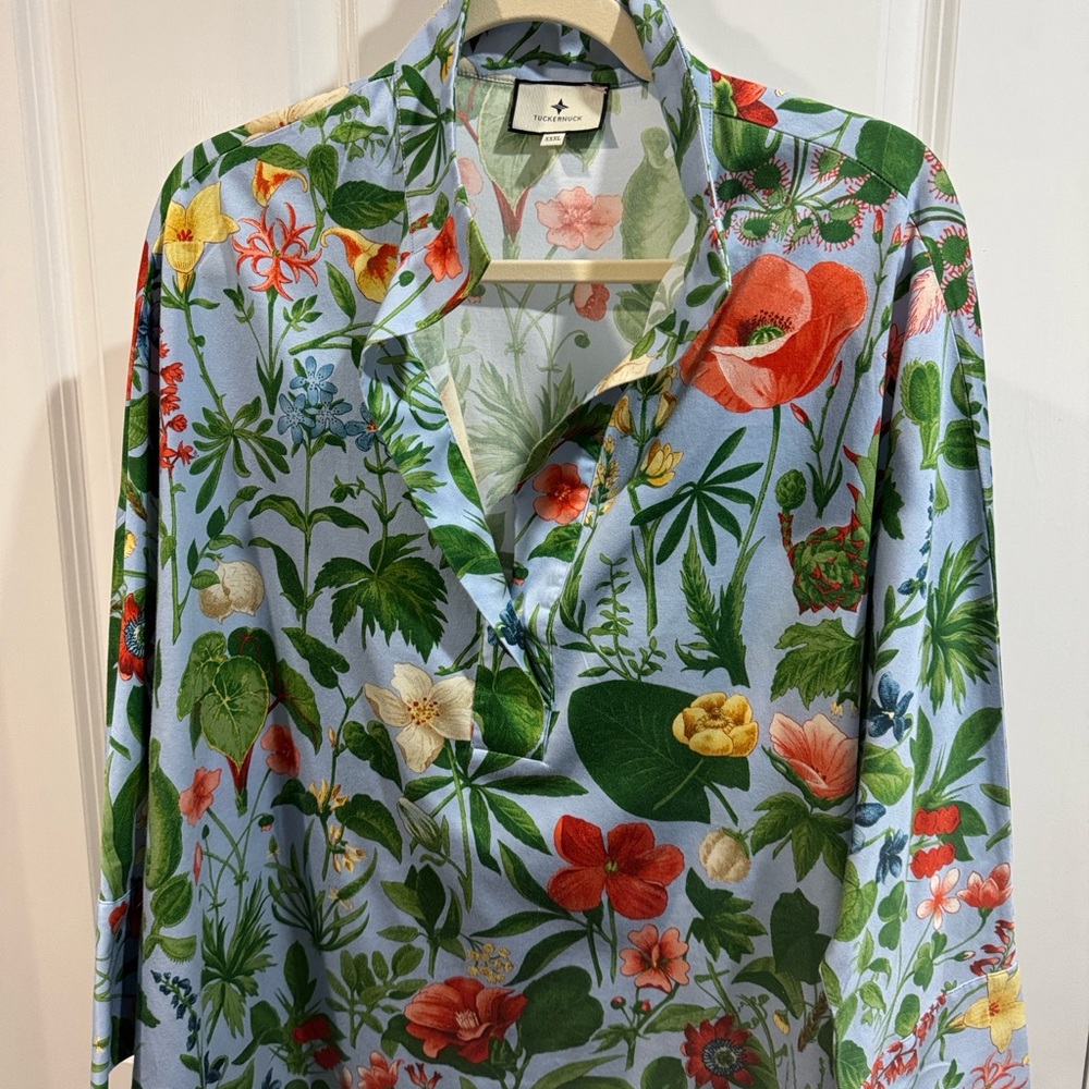 Tuckernuck Willow Popover Blouse Plus Size 3X XXXL Blooming Buds Floral Shirt - Picture 8 of 11